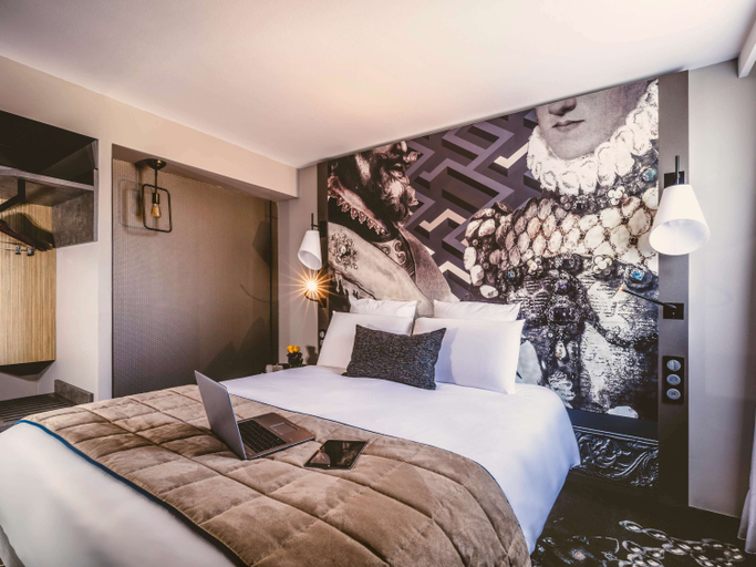 Bedroom 3, Mercure Pau Palais des Sports Hotel, Pyrénées-Atlantiques