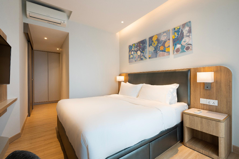 Bedroom 3, Zenity 3BR Condo: Luxury and Comfort in Quận 1, District 1