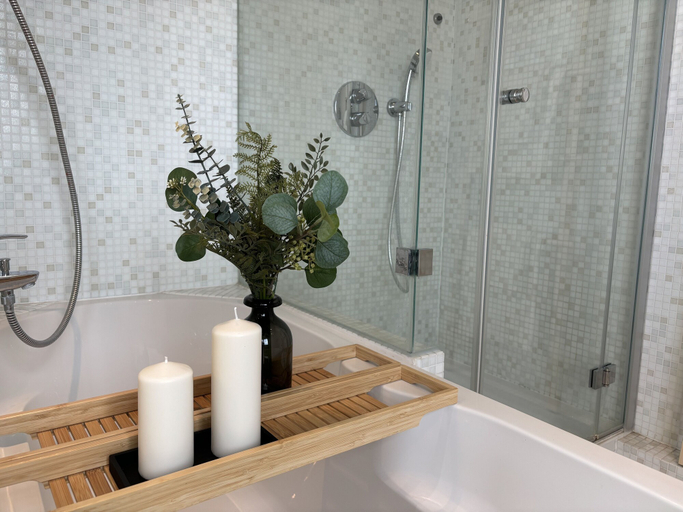 Bathroom 5, The Charming by Curt Suites, Berlin