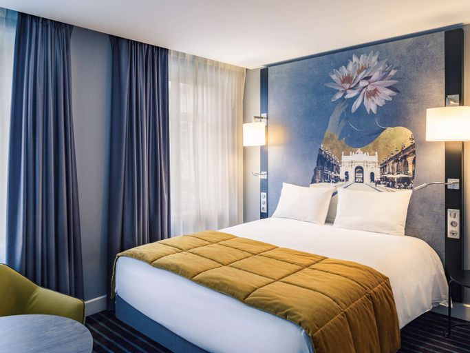 Bedroom 3, Mercure Nancy Centre Place Stanislas Hotel, Meurthe-et-Moselle
