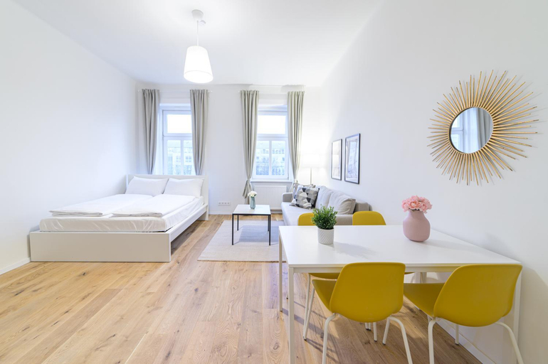 Bedroom 1, Beautiful apartment in Vienna's Heart 1c, Wien