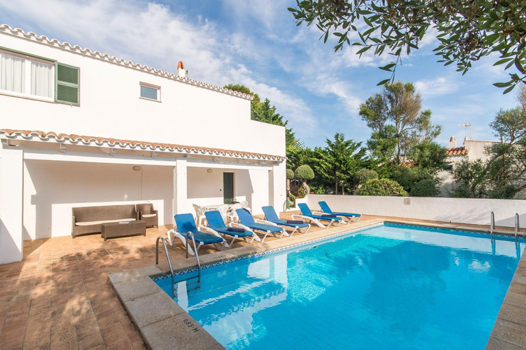 Others 4, Villa Mariola, Baleares
