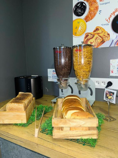 Food & Drinks 5, ibis budget Flers Les Grands Champs, Orne