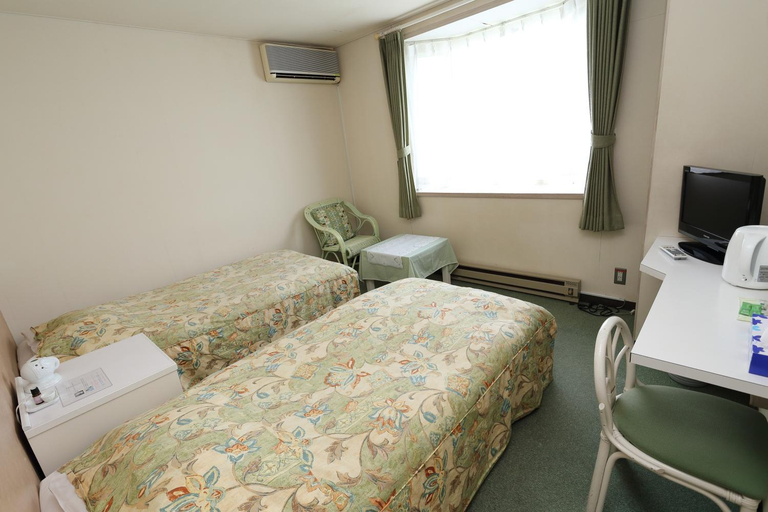 Bedroom 2, Gasthof Melange, Fujikawaguchiko