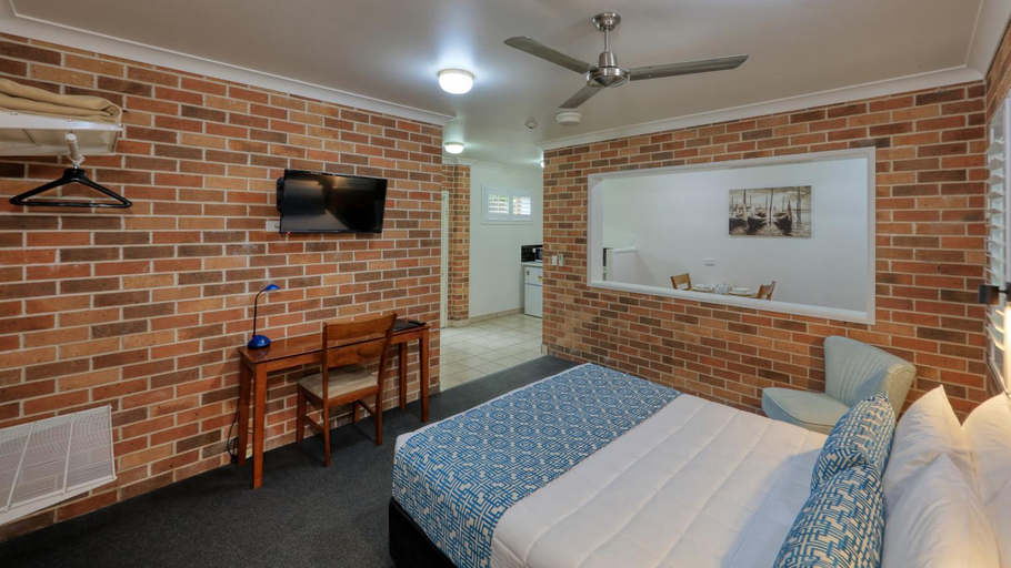 Bedroom 9