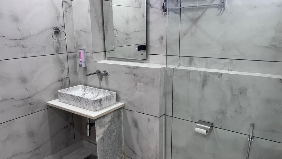 Bathroom 5