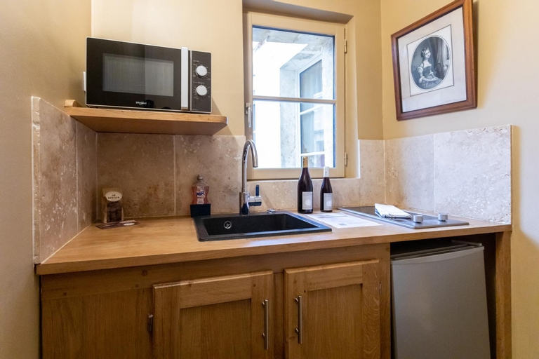 Dining Room 4