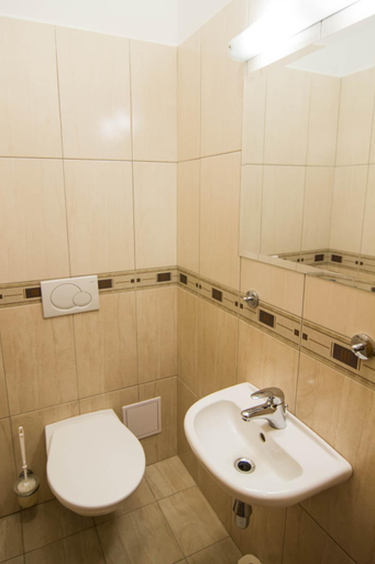 Bathroom 3, Hotel Hron, Náchod