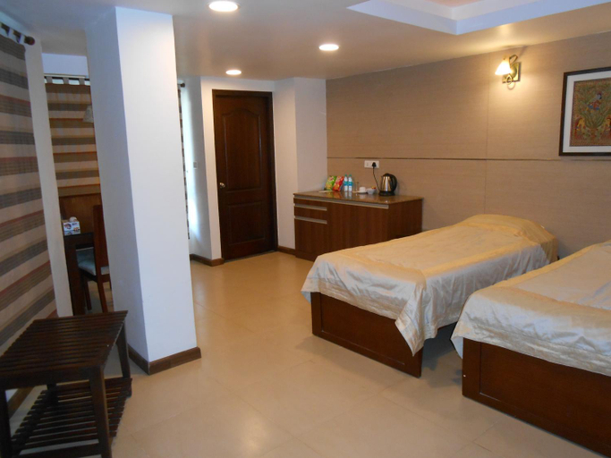 Bedroom 3, Brunton Heights Executive Suites, Bangalore