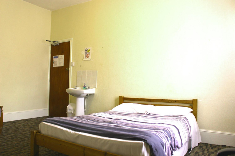 Bedroom 2, Grafton House, Leicester