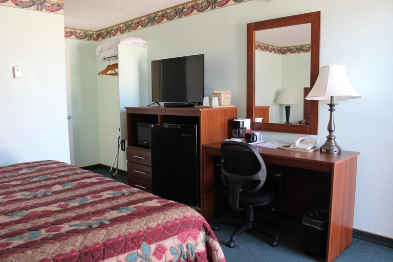 4, Safari Inn, Lincoln