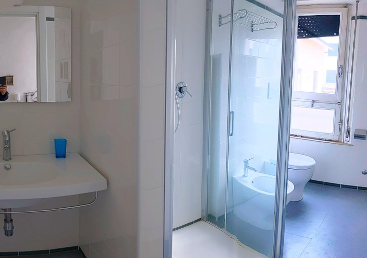 Bathroom 3, Hotel Villa Furia, Rimini