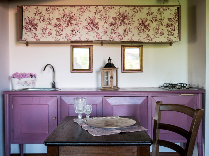 Others 5, B&B Zelmira, Rimini