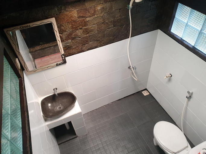 Bathroom 2, Ana Warung And Bungalows, Lombok
