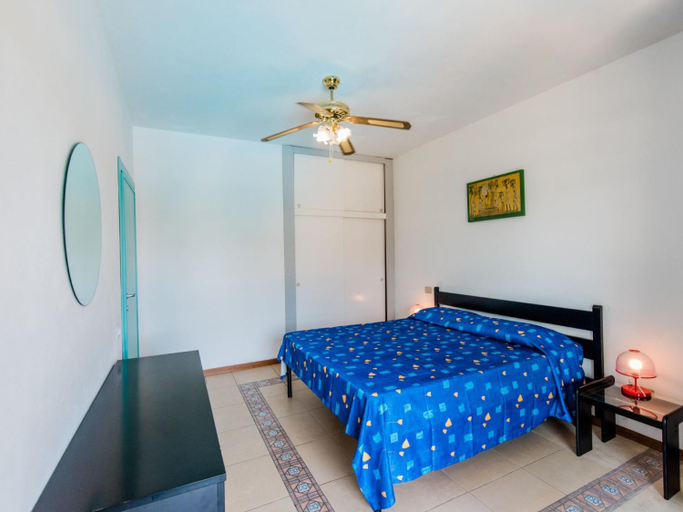 Bedroom 2, Apartment Trilo-7 by Interhome, Livorno