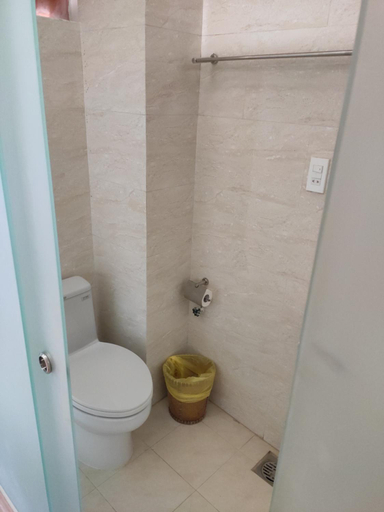 Bathroom 8