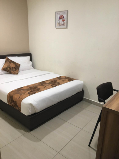Bedroom 12