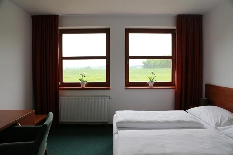 Bedroom 3, Sporthotel Hostivice, Praha - západ