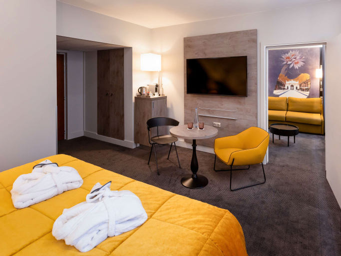 Bedroom 10
