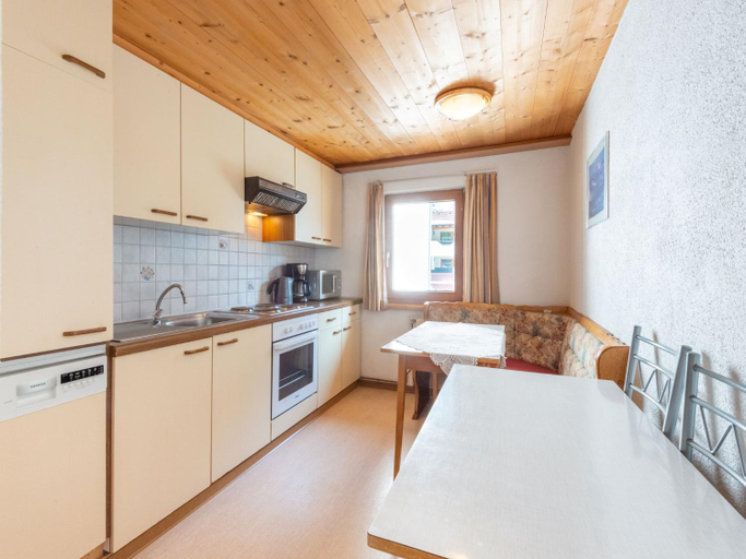 Others 5, Haus Anna, Imst