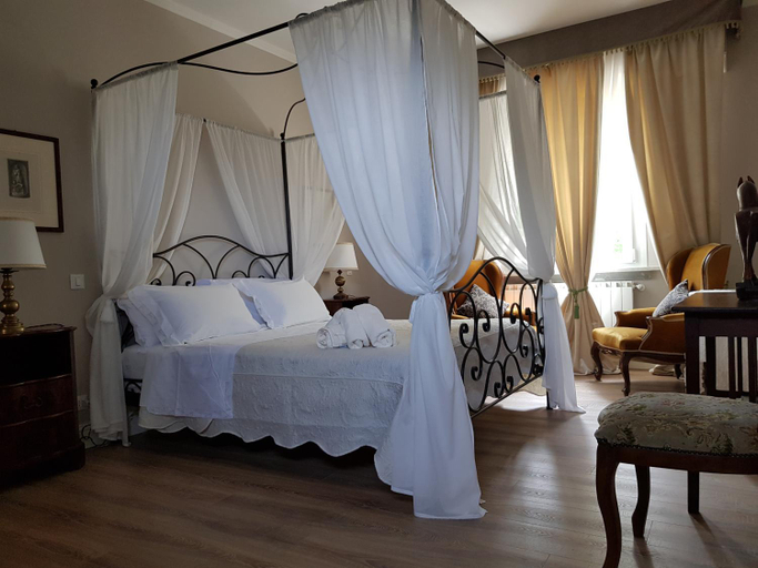 Bedroom 8