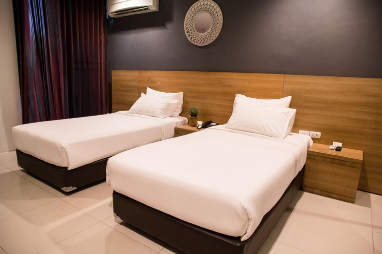 Bedroom 6