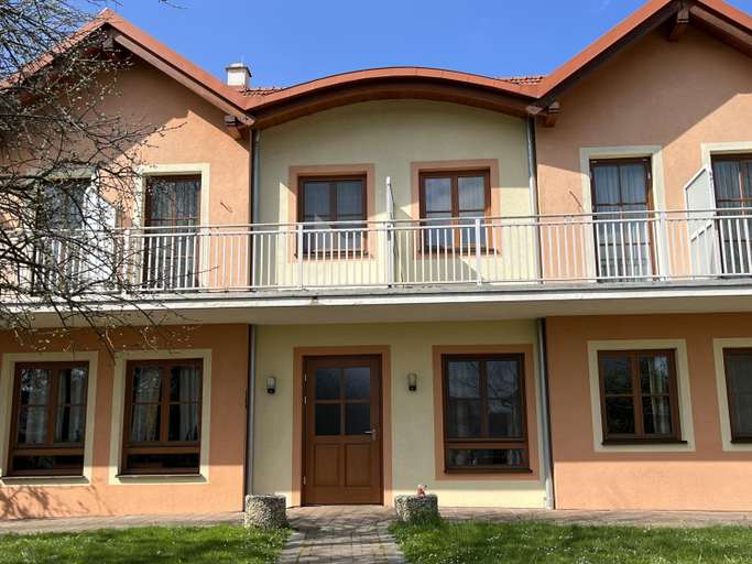 Others 4, Pension Buch, Bed and Breakfast, Güssing