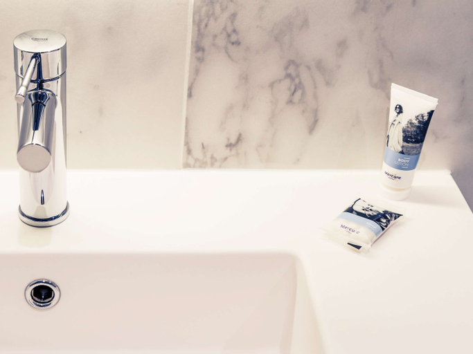 Amenities 13