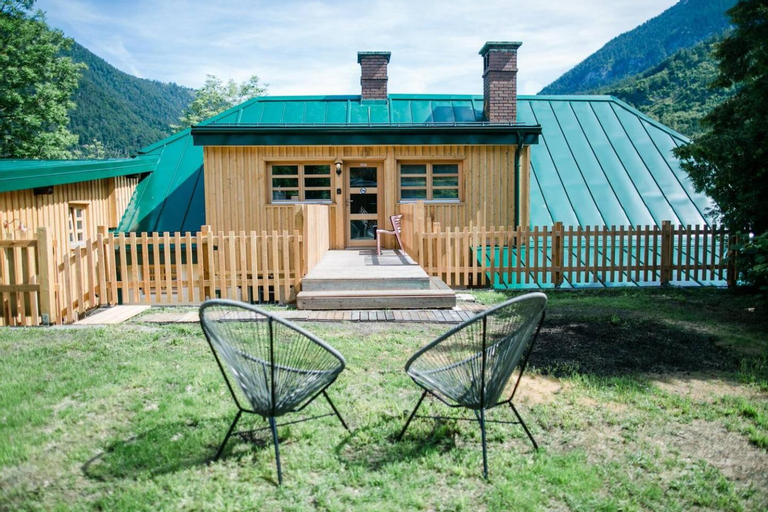 Apartment Aussee- Hallsatt Salzherrenhof- Kuche, WLAN, Netflix, Liezen
