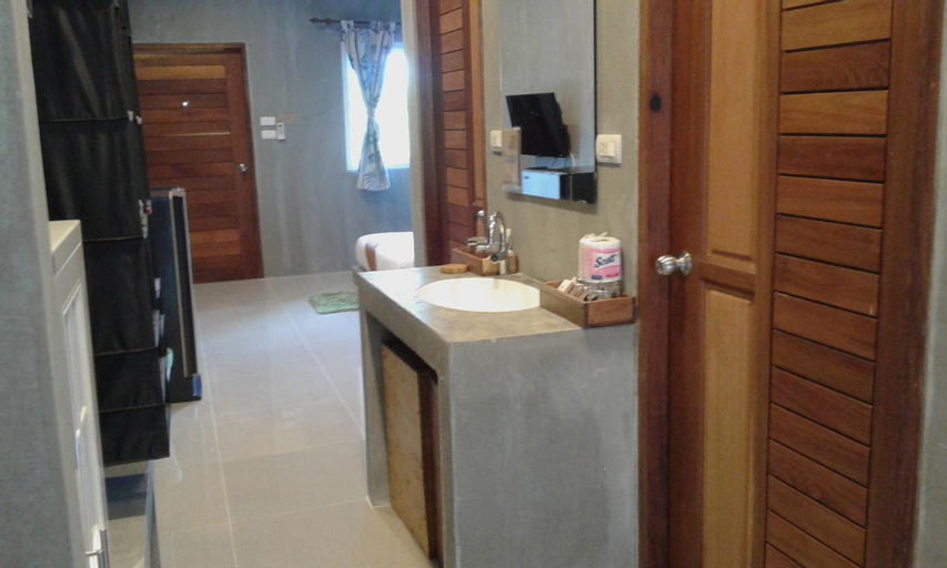 Bedroom 4, Le Pes Villas, Khanom