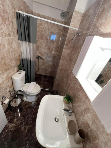 Shower 3, Katelia's Apartments, Central Greece