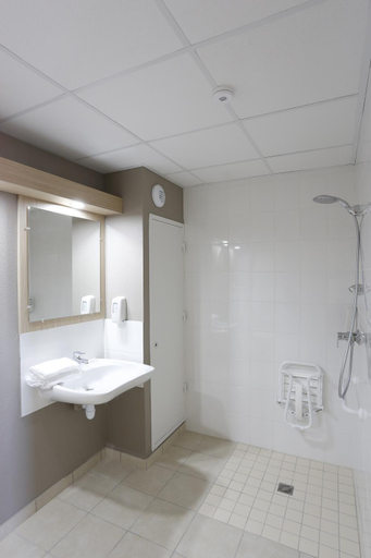 Bathroom 4, B&B HOTEL Gap, Hautes-Alpes