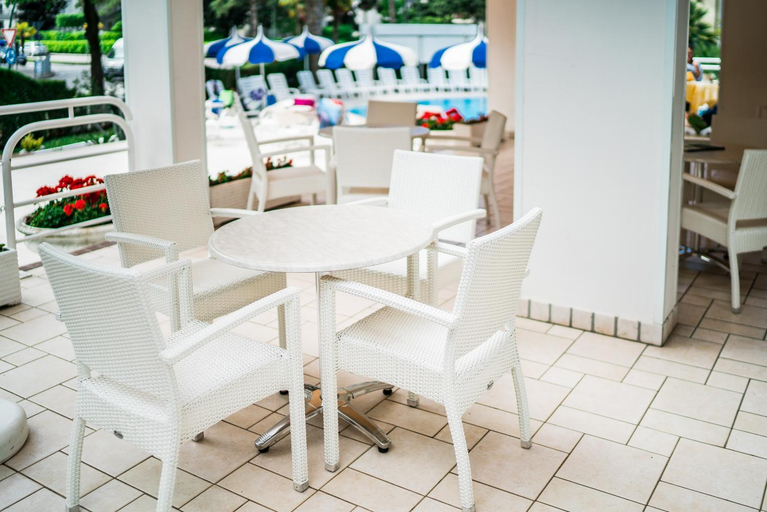 Others 3, Hotel Ambassador Meuble, Udine