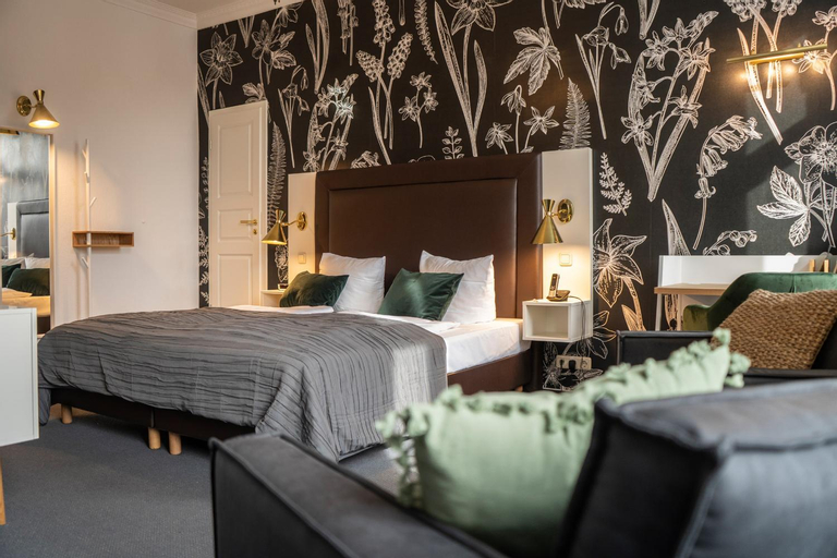 Bedroom 8