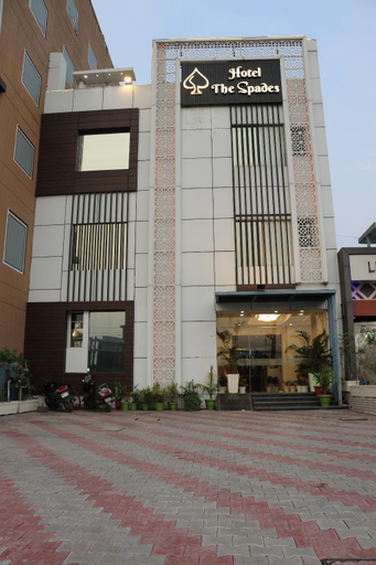 Exterior & Views 1, Hotel The Spades Zirakpur, Sahibzada Ajit Singh Nagar