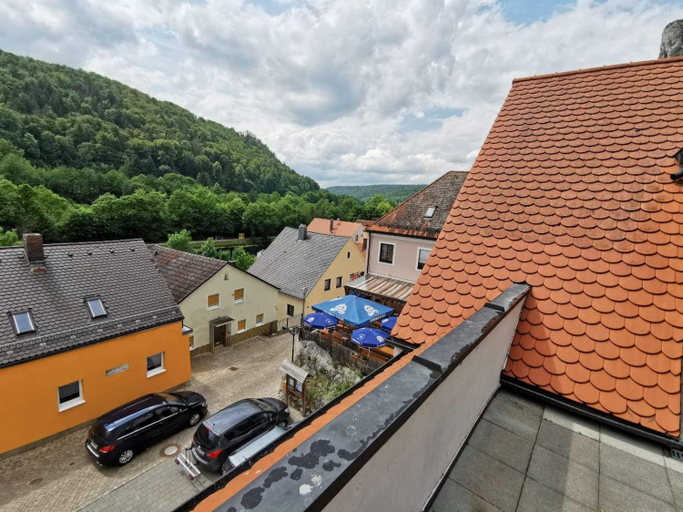 Others 2, Gasthaus Felsenwastl, Kelheim