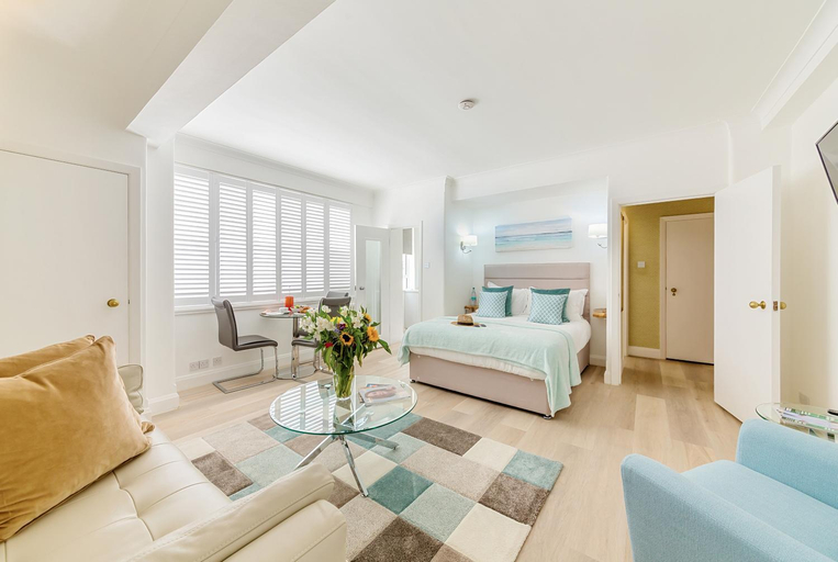Bedroom 2, Nell Gwynn House Apartments, London