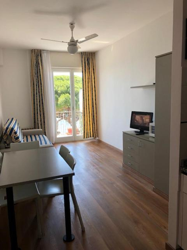 Dining Room 3