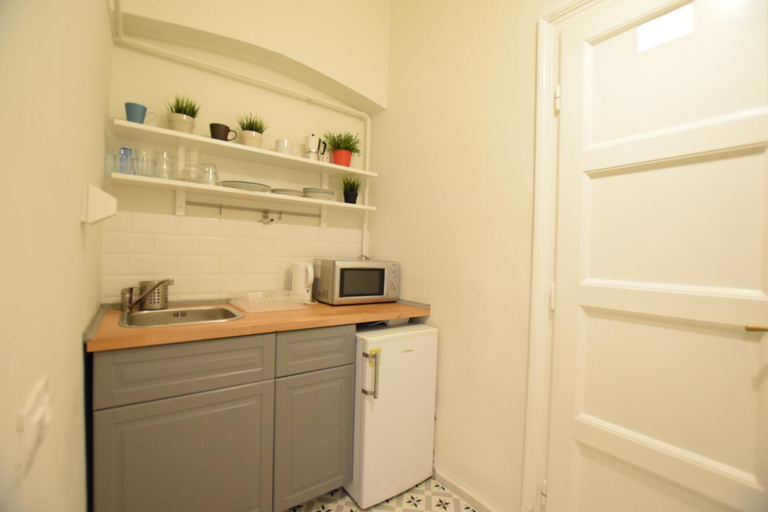 Others 5, Standard Apartment by Hi5 - Chainbridge, Budapesti