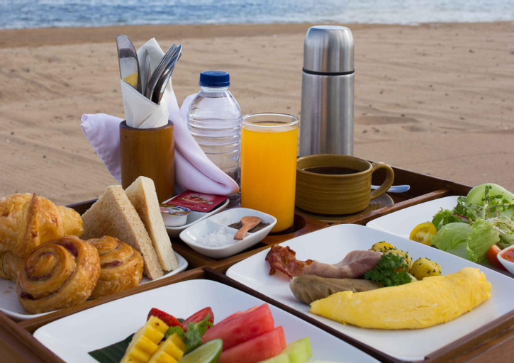 Food & Drinks