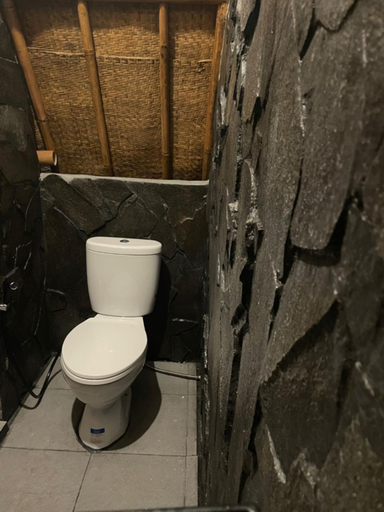Bathroom 5, da'HOuSeTEL, Badung