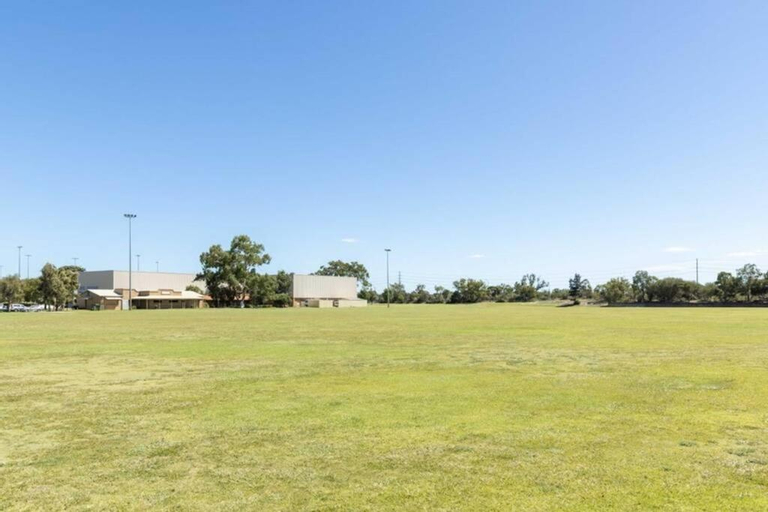 Exterior & Views 5, Parkland View Sanctuary - EXECUTIVE ESCAPES, Stirling
