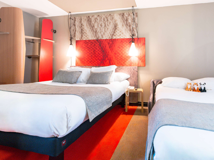 Bedroom 3, ibis Cognac Centre, Charente