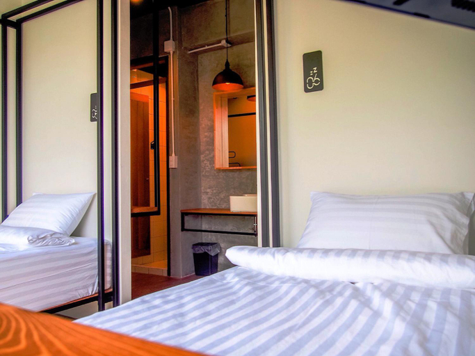 Others 4, Bedgasm Hostel, Muang Chanthaburi