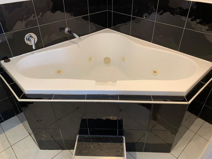 Bathroom 3