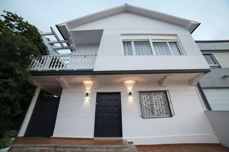 Exterior & Views 1, Villa Anievas, Cantabria