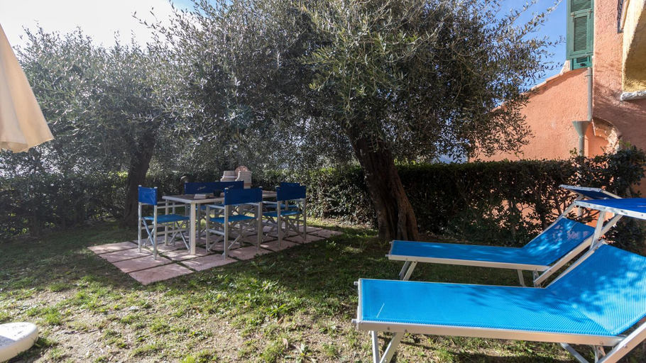 Sport & Beauty 2, Il Borgo apartments, Savona