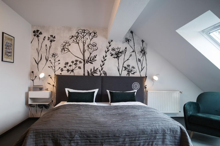 Bedroom 9