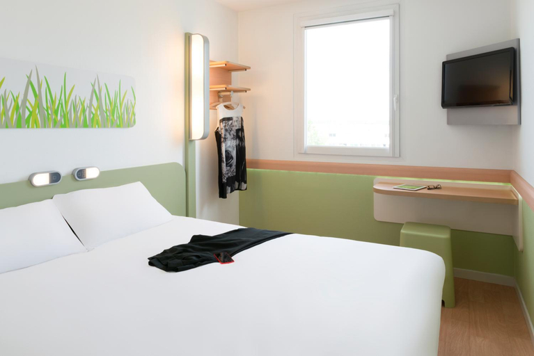 Bedroom 14