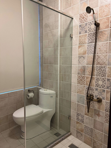 Bathroom 4, Hôtel de Flore, Tainan